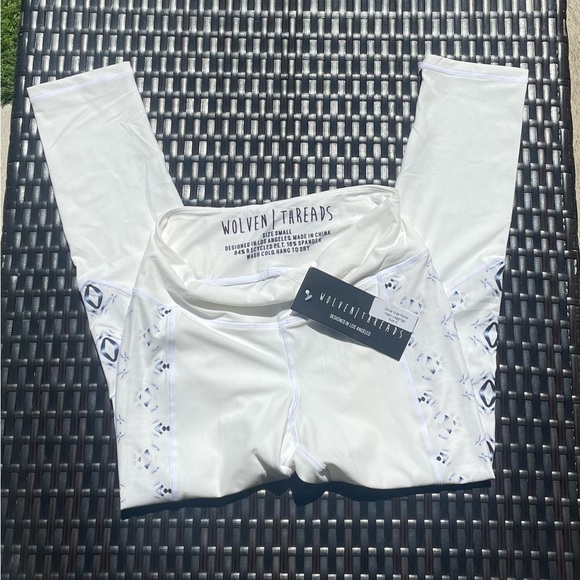 Wolven Threads Women's Size Small White & Blue Leggings NWT - Picture 1 of 4